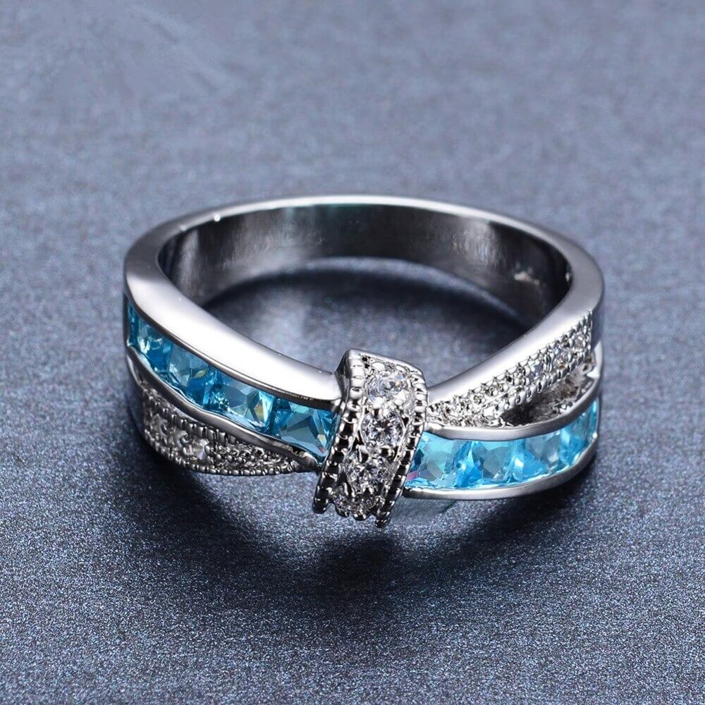Criss Cross Krystallring