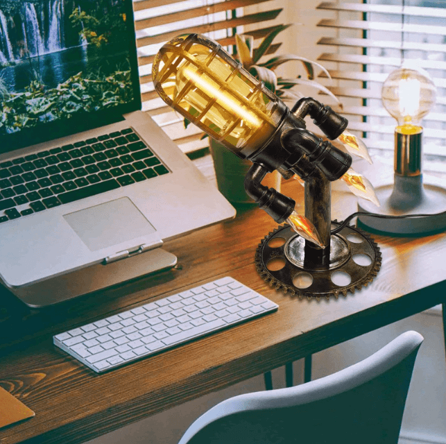 Vintage Steampunk Rakettlampe
