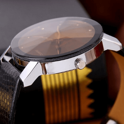 Quartz Herreklokke i Skinn