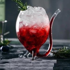 Glasskopp med sugerør