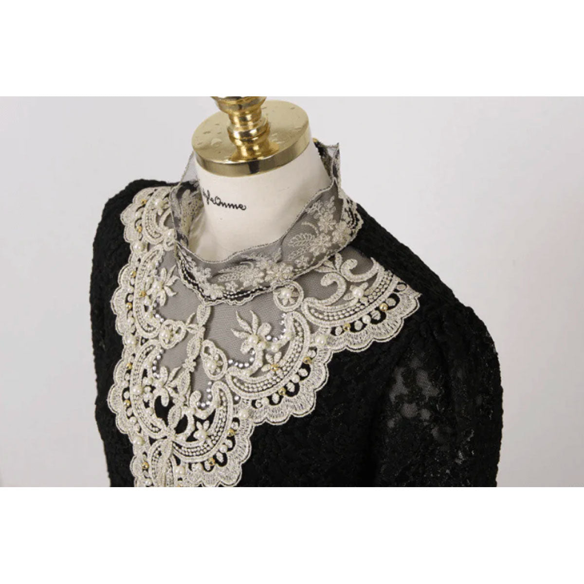 Broderte bluser til damer