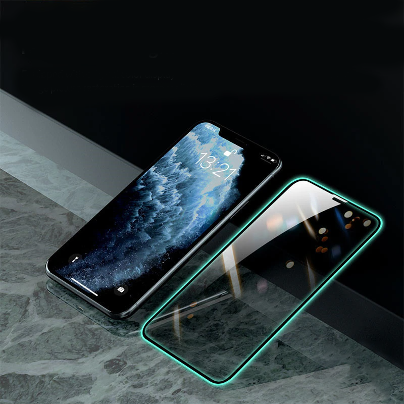 Lysende herdet glass