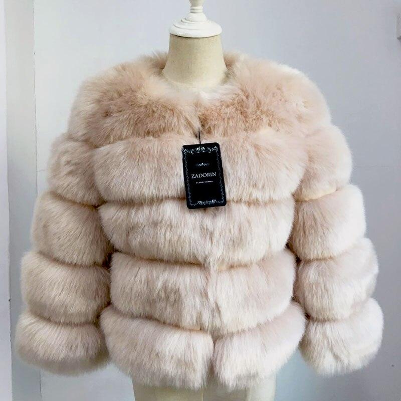 Fluffy Fuskepelsjakke for Kvinner
