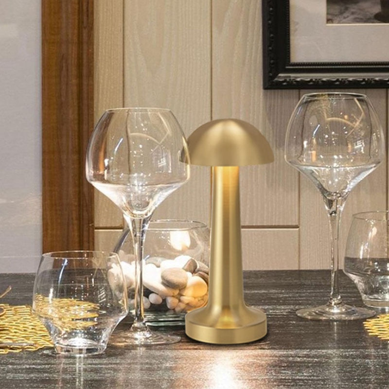 Oppladbar berøringsbordlampe
