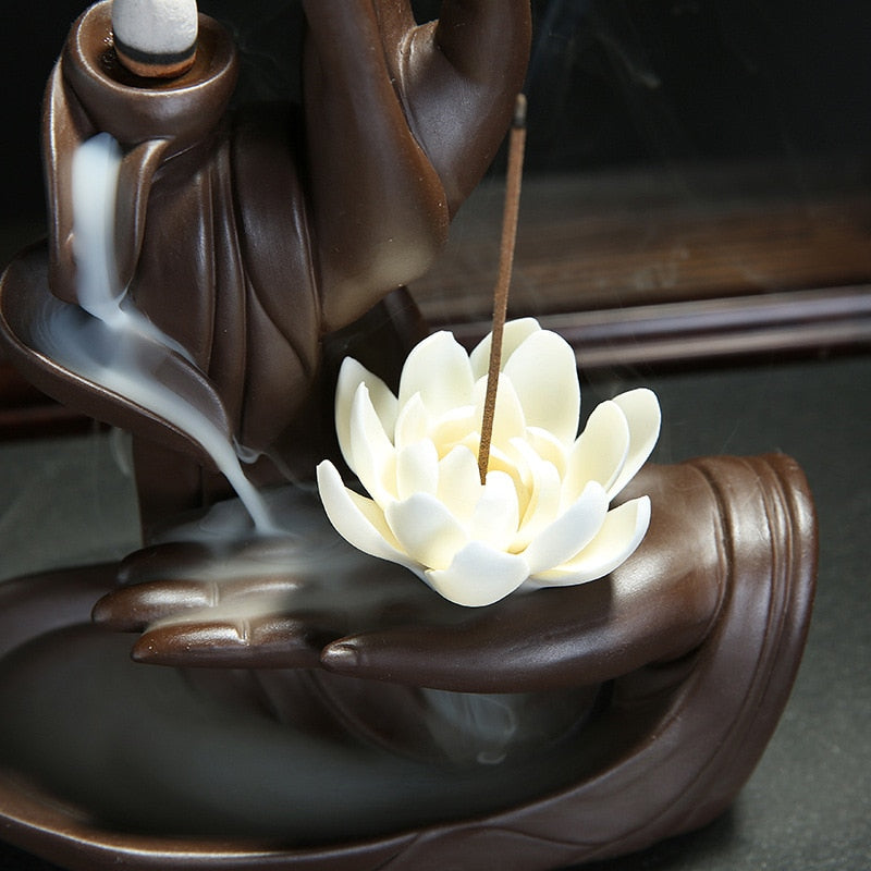BuddhaFlow | Røkelsesbrenner i keramikk med Tathagata og lotus