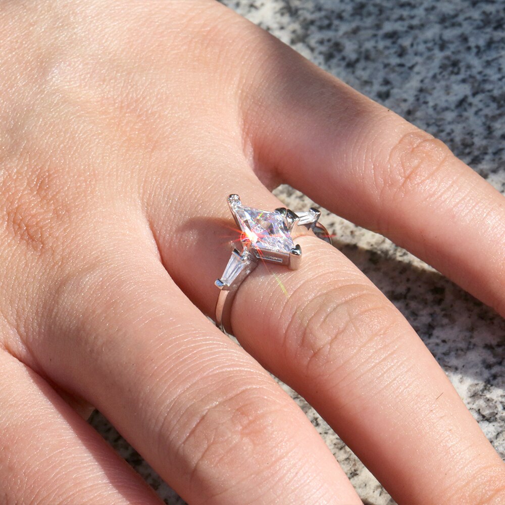 Hesteøye Solitaire Forlovelsesring