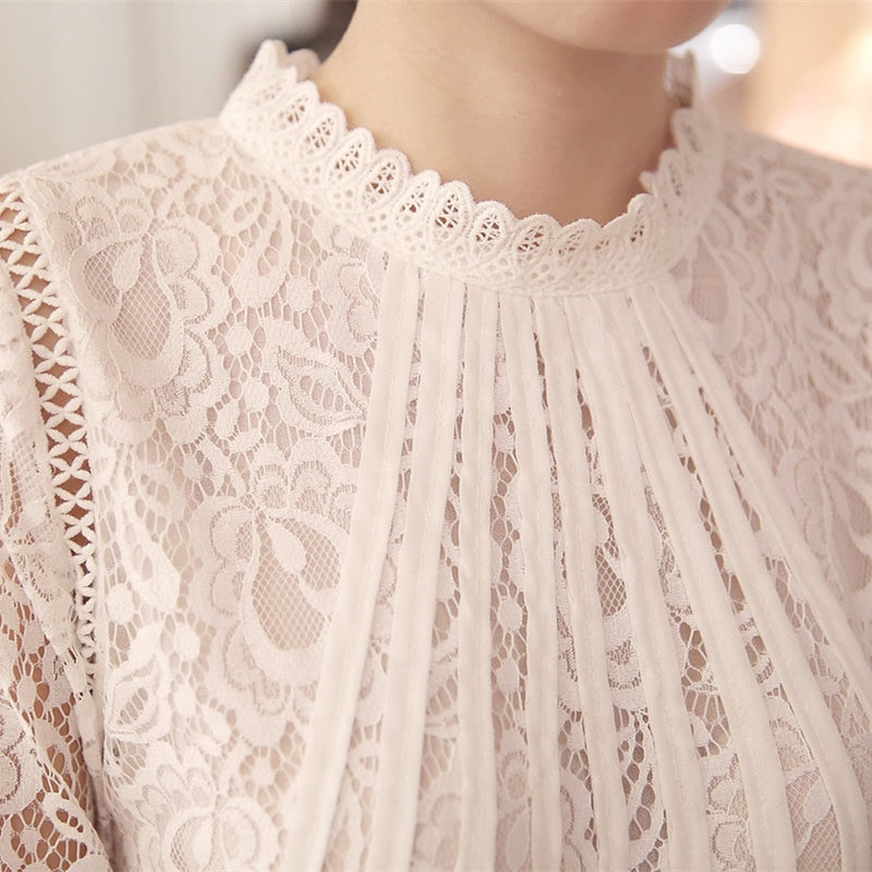 Langermet chiffon blonder hekletopp