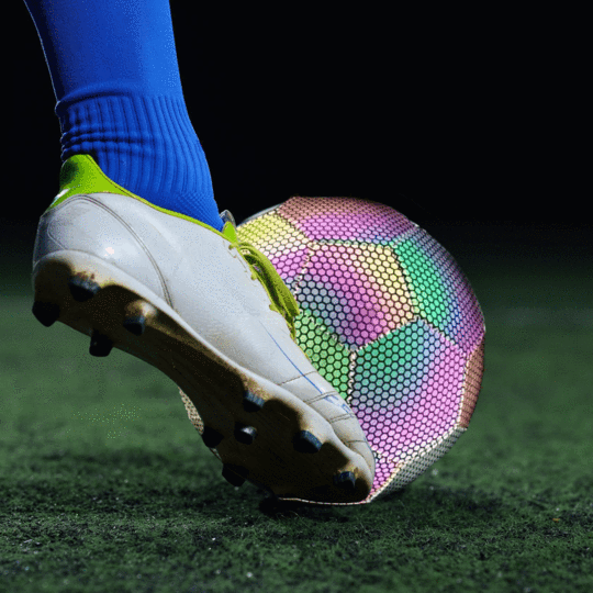 Selvlysende fotball