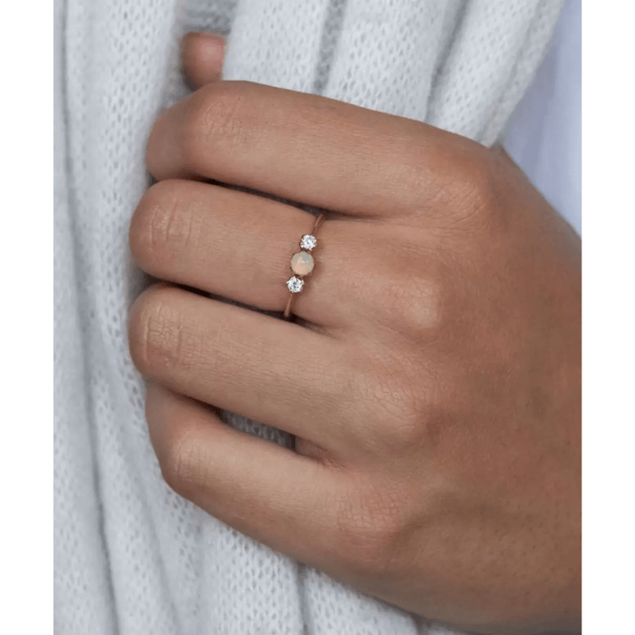Månesteins-perle-ring
