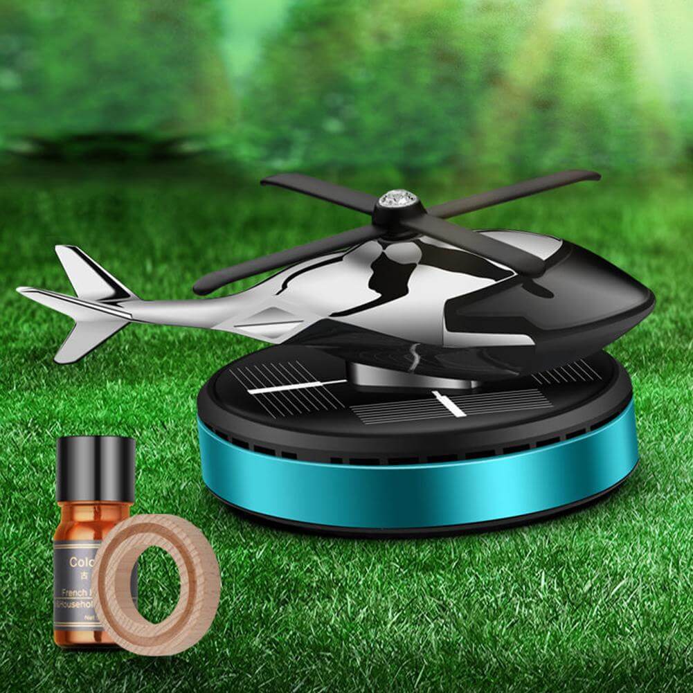 Helikopter bilduft med solcellepanel