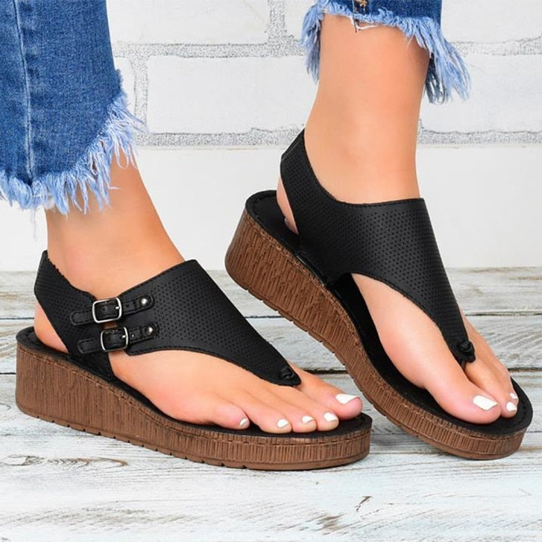 Ortopediske sandaler med spennestropp