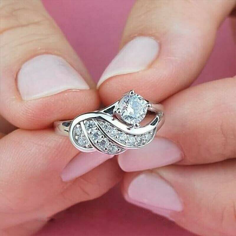 Englens omfavnelse-ring
