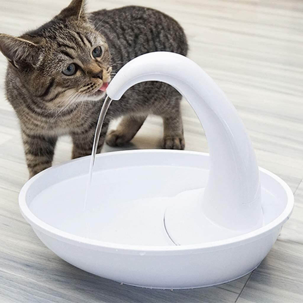 Premium automatisk drikkefontene til katter