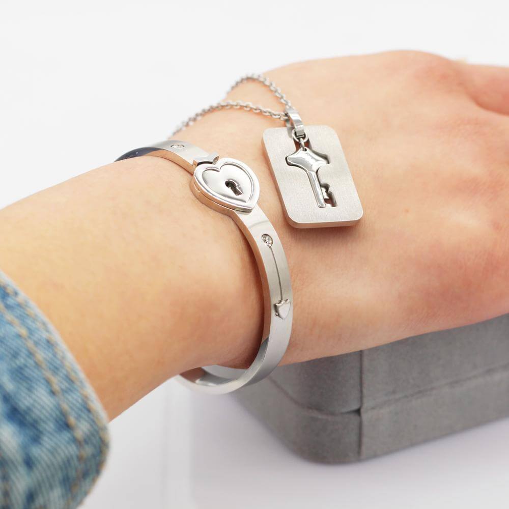 "DU ER NØKKELEN TIL MITT HJERTE" Armbånd + Halskjede Sett