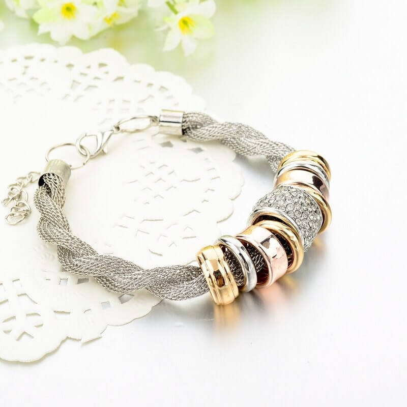 Armbånd med flettede ringer