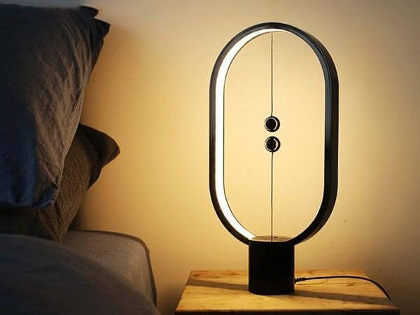 Magnetisk LED-balanselampe